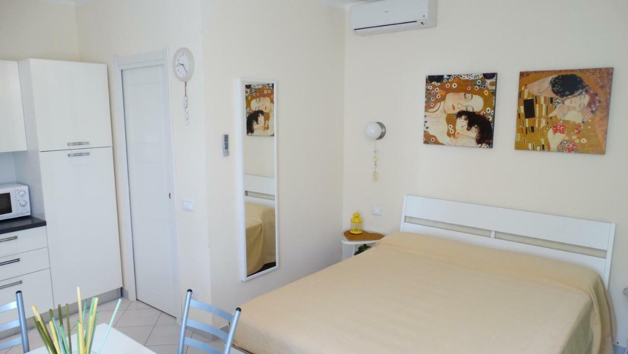 Lusso Accessibile E Servizi Lerici Exteriör bild
